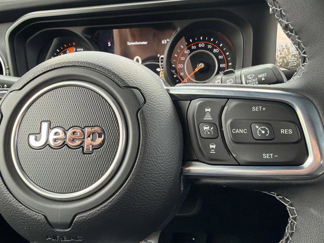 New 2025 Jeep Wrangler Unlimited Sahara image 12