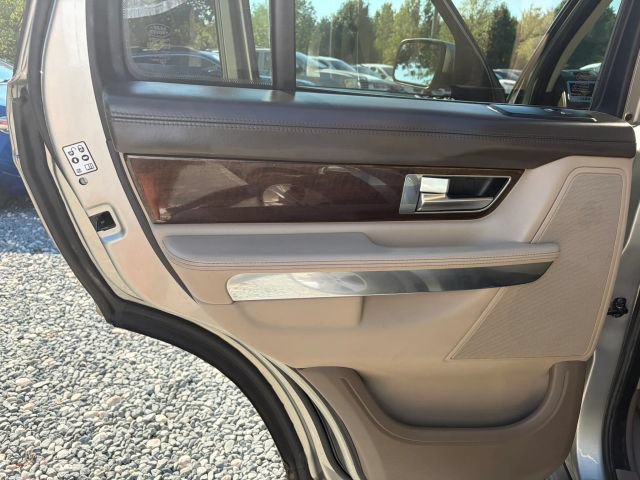 Used 2012 Land Rover Range Rover Sport Limited Edition AWD/4WD image 18
