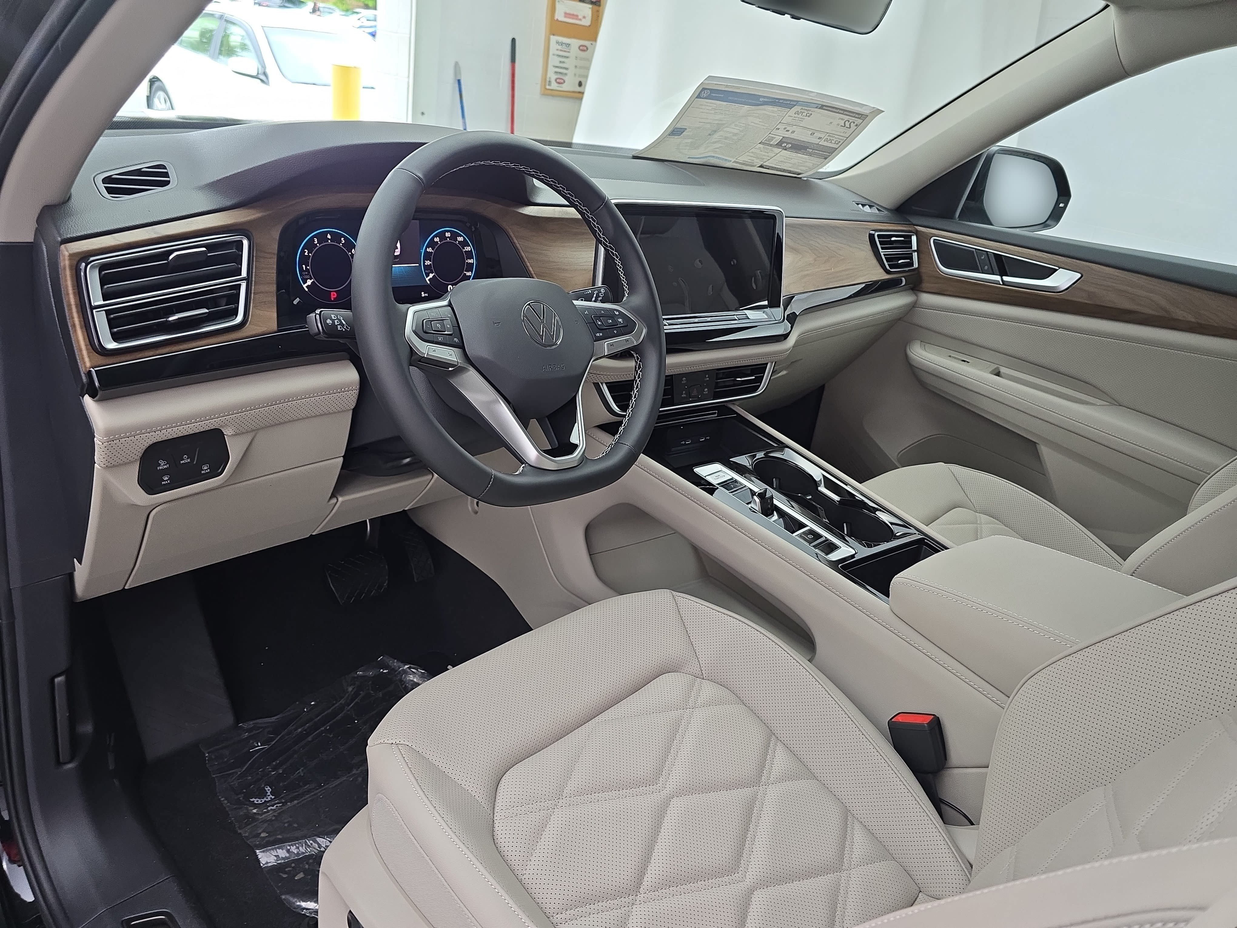 New 2026 Volkswagen Atlas SE AWD/4WD image 17