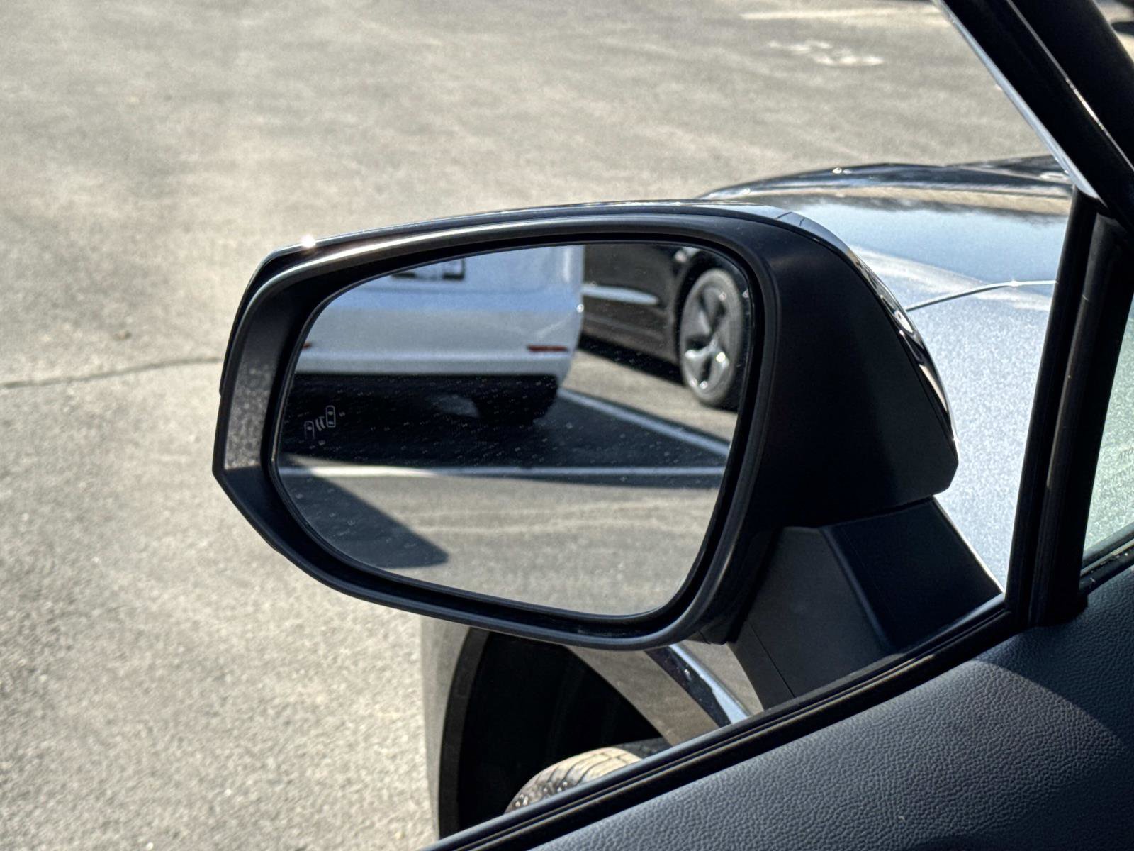 Used 2022 Toyota RAV4 XSE w/ Weather Package image 19