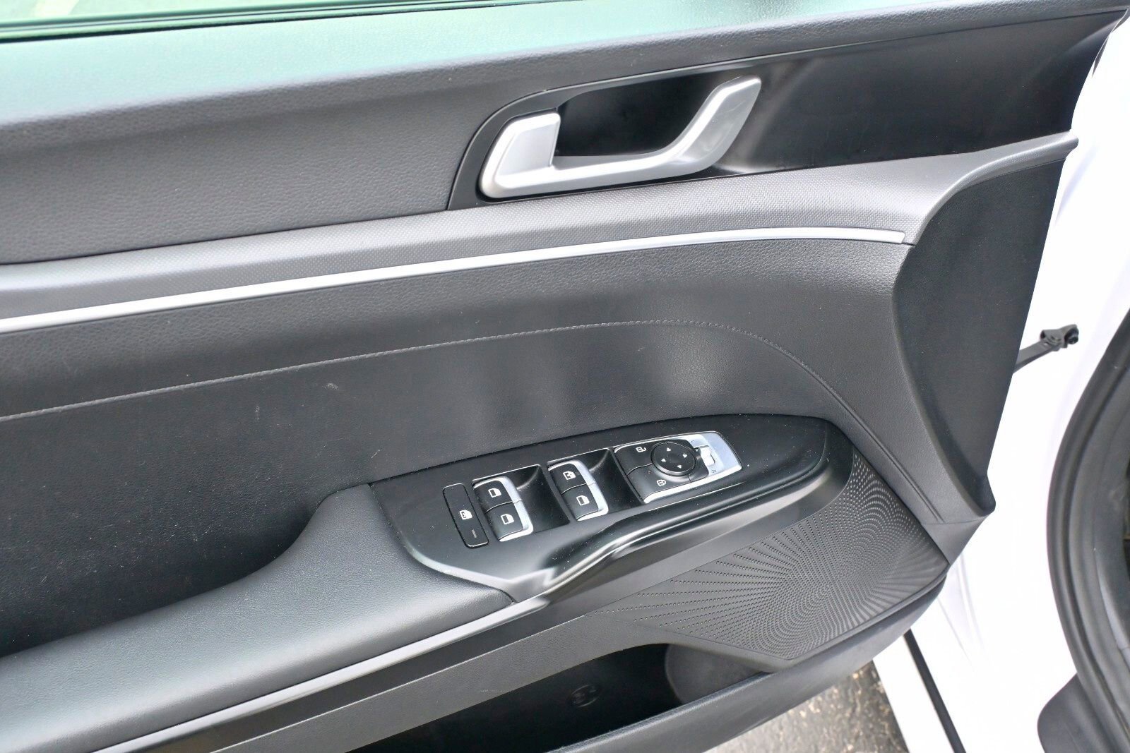 Used 2023 Kia K5 LXS image 22