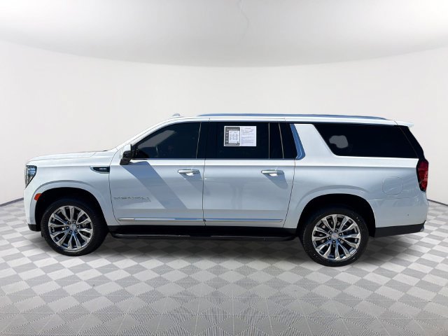 Used 2024 GMC Yukon XL Denali w/ Advanced Technology Package AWD/4WD image 8
