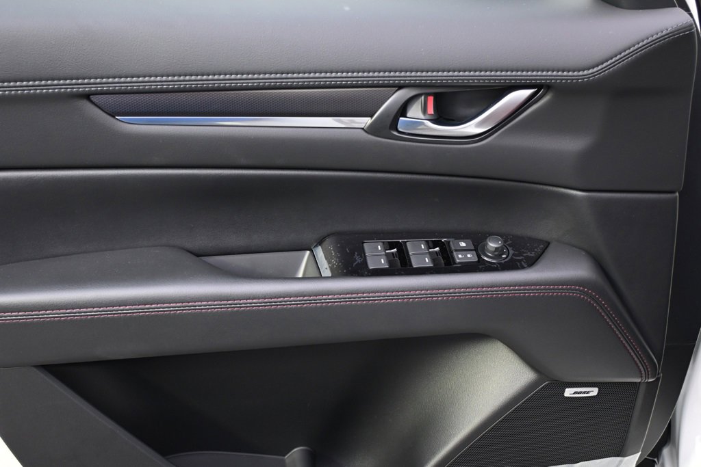 New 2025 MAZDA CX-5 Carbon Edition image 22
