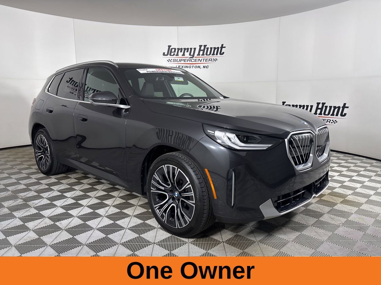 Used 2025 BMW X3 xDrive30i w/ Premium Package AWD/4WD image 4