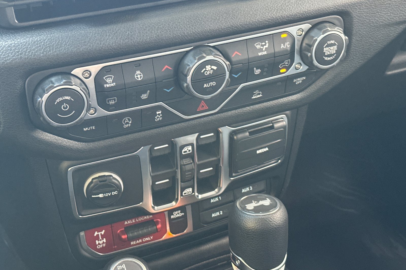 New 2026 Jeep Wrangler Unlimited Sport AWD/4WD image 20