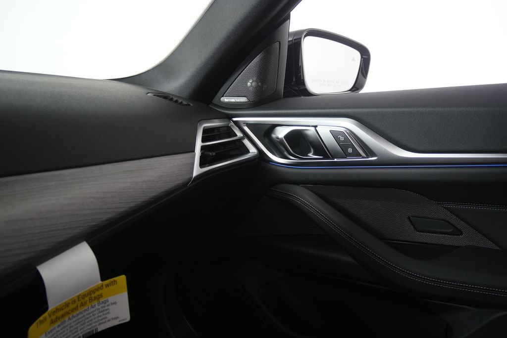 New 2026 BMW i4 eDrive40 w/ Premium Package RWD image 23