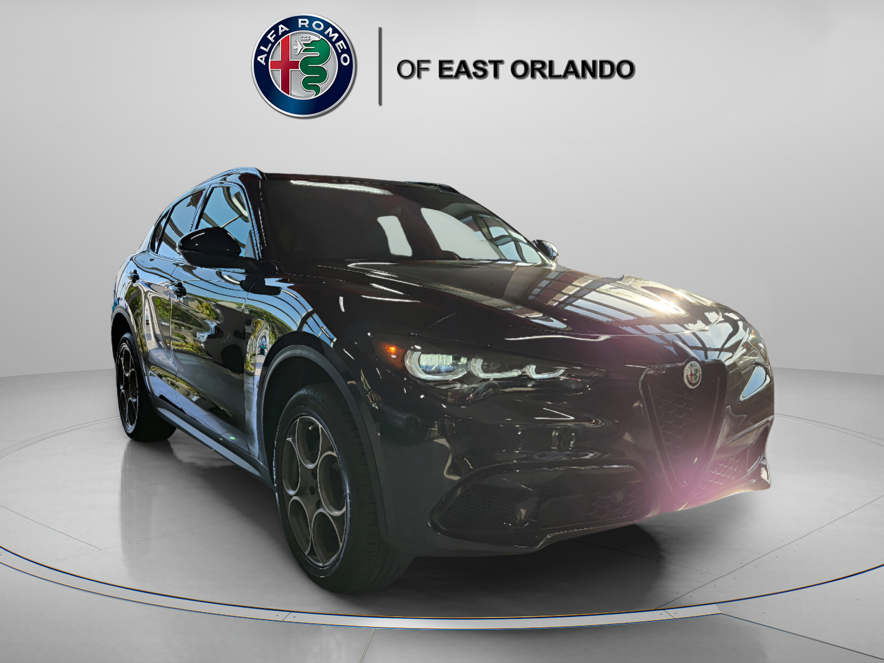 New 2025 Alfa Romeo Stelvio Sprint AWD/4WD image 1