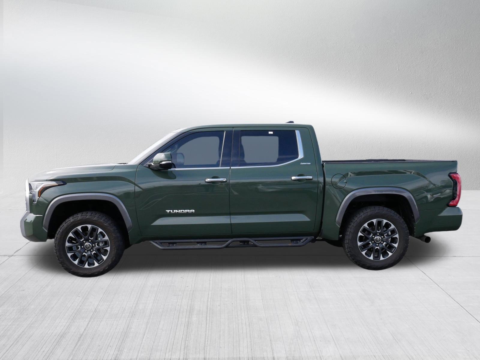 Used 2023 Toyota Tundra Limited AWD/4WD image 4
