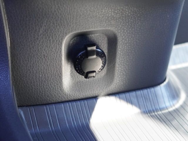 Certified 2024 Toyota Sienna LE image 36