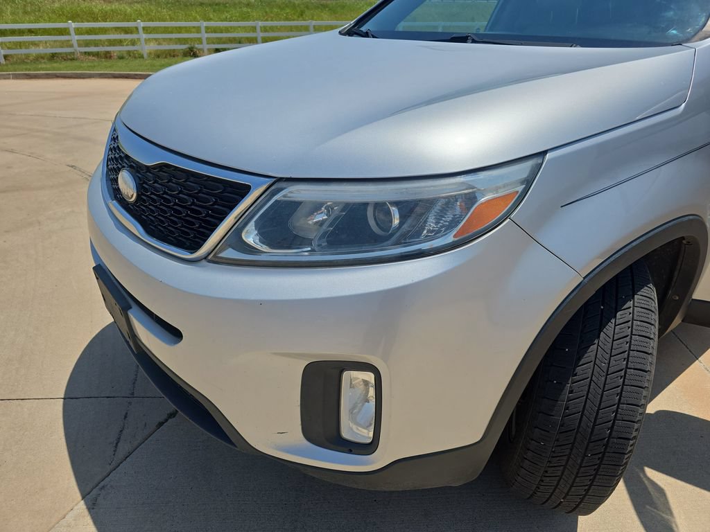Used 2014 Kia Sorento LX AWD/4WD image 26