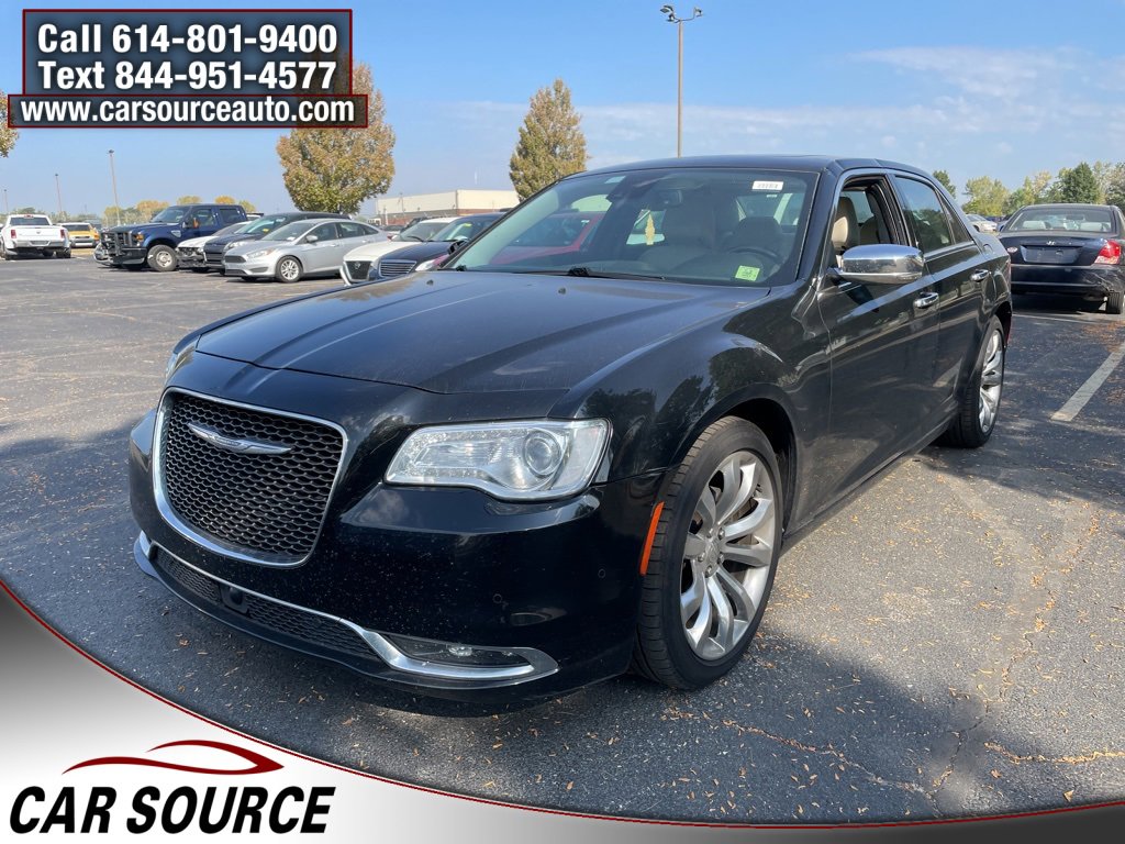 Used 2017 Chrysler 300 C w/ Safetytec Plus Group image 2