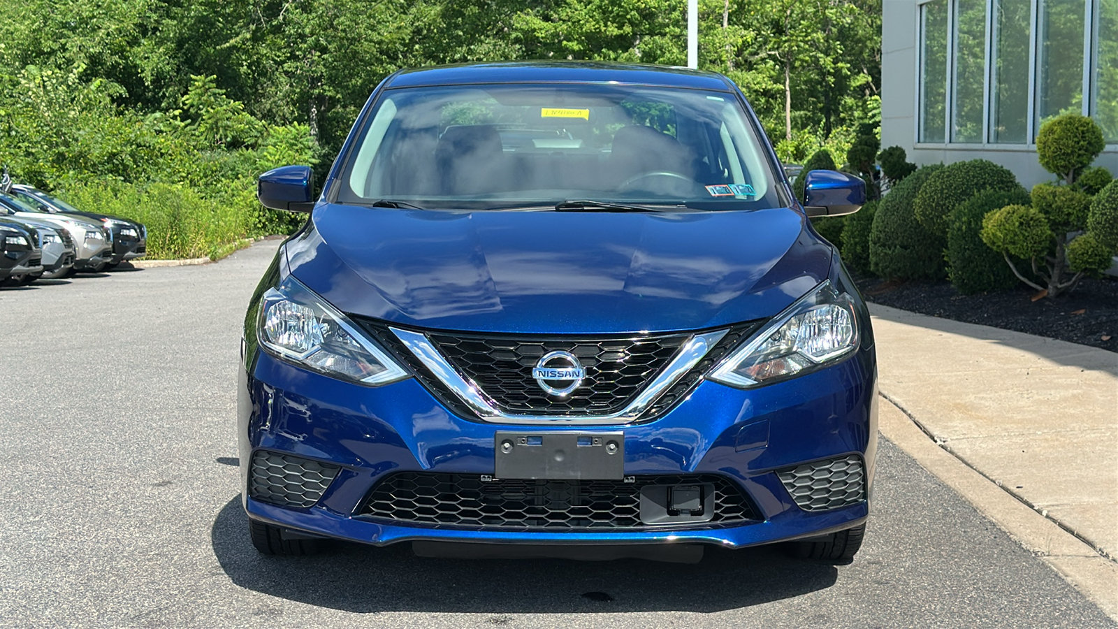 Used 2019 Nissan Sentra SV FWD image 3