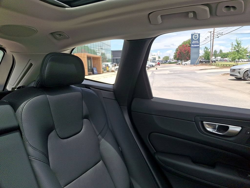 Certified 2024 Volvo XC60 B5 Plus w/ Protection Package Premier AWD/4WD image 14