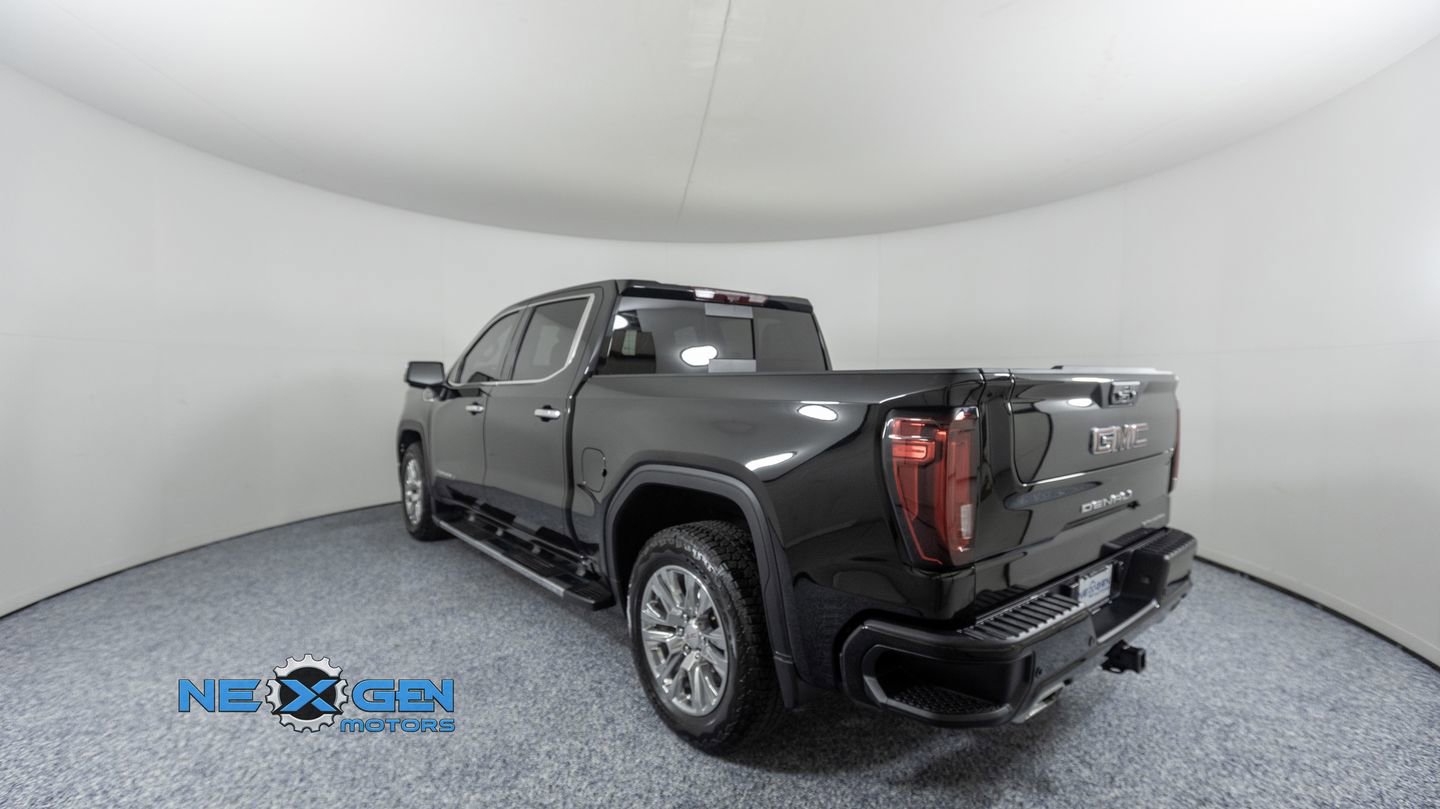 Used 2025 GMC Sierra 1500 Denali w/ Technology Package image 5