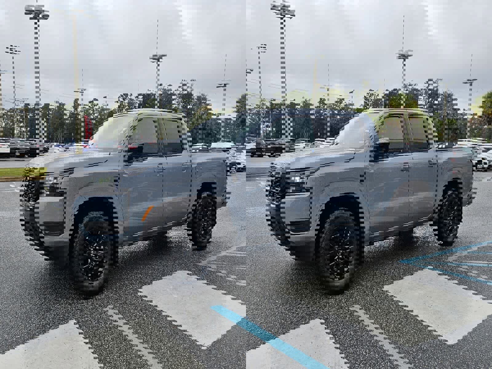 New 2026 Nissan Frontier SV image 2