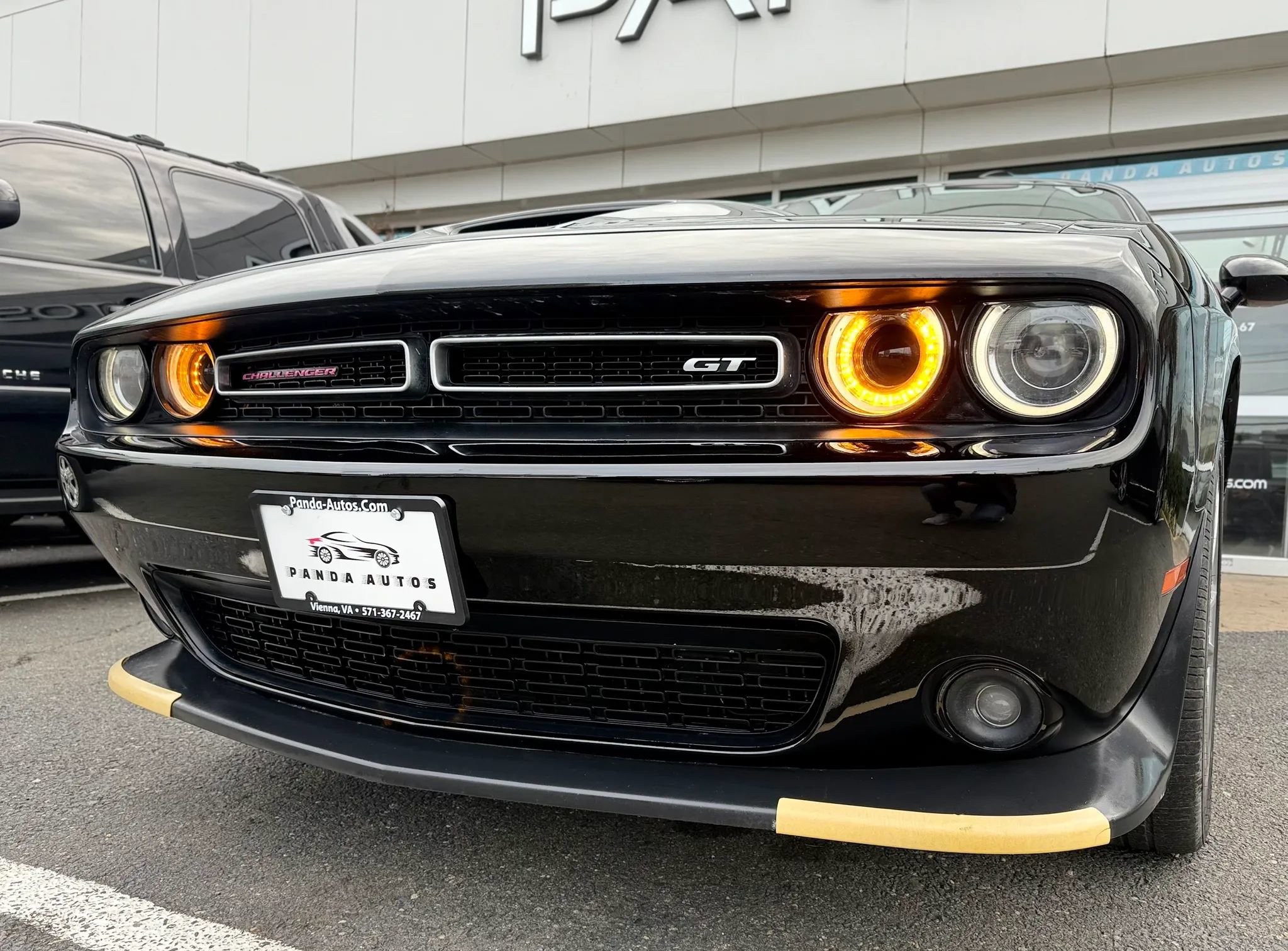 Used 2022 Dodge Challenger GT AWD/4WD image 31