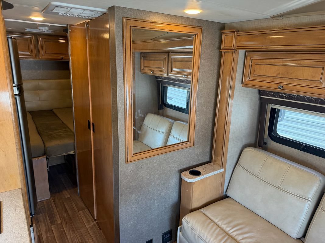 Used 2017 Mercedes-Benz Sprinter 3500 image 10
