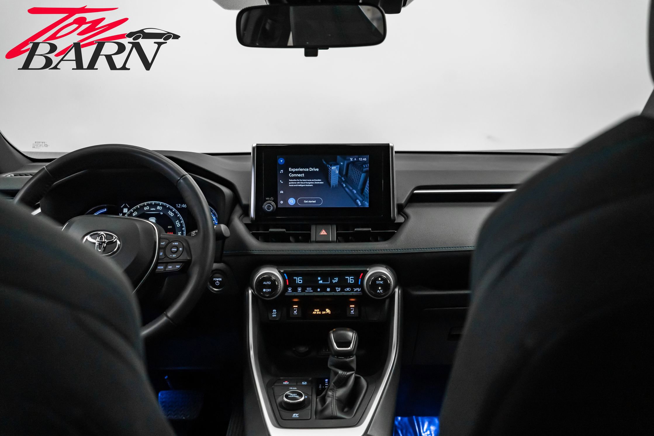 Used 2023 Toyota RAV4 SE w/ Convenience Package image 45