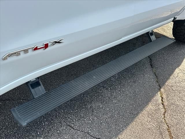 Used 2023 GMC Sierra 1500 AT4X AWD/4WD image 13
