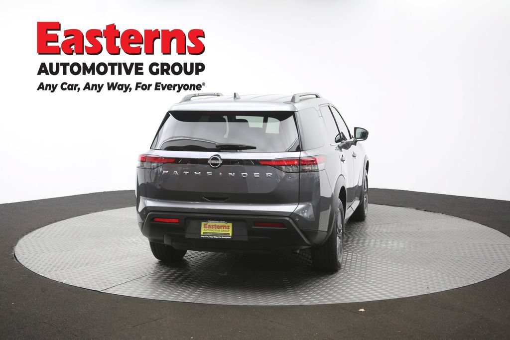 Used 2025 Nissan Pathfinder SV FWD image 39