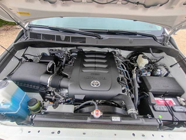 Used 2018 Toyota Sequoia Platinum AWD/4WD image 81