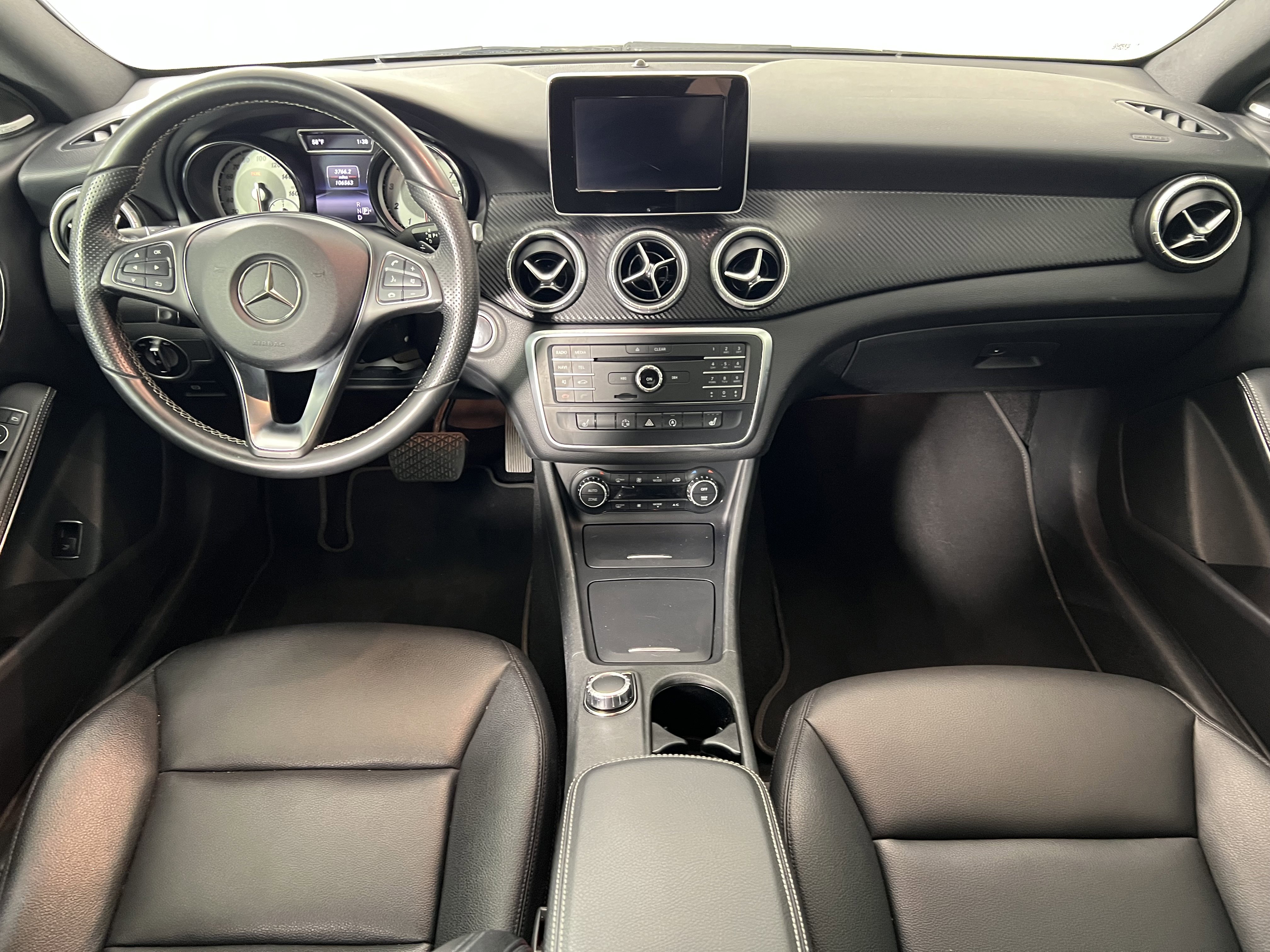 Used 2015 Mercedes-Benz CLA 250 4MATIC image 21