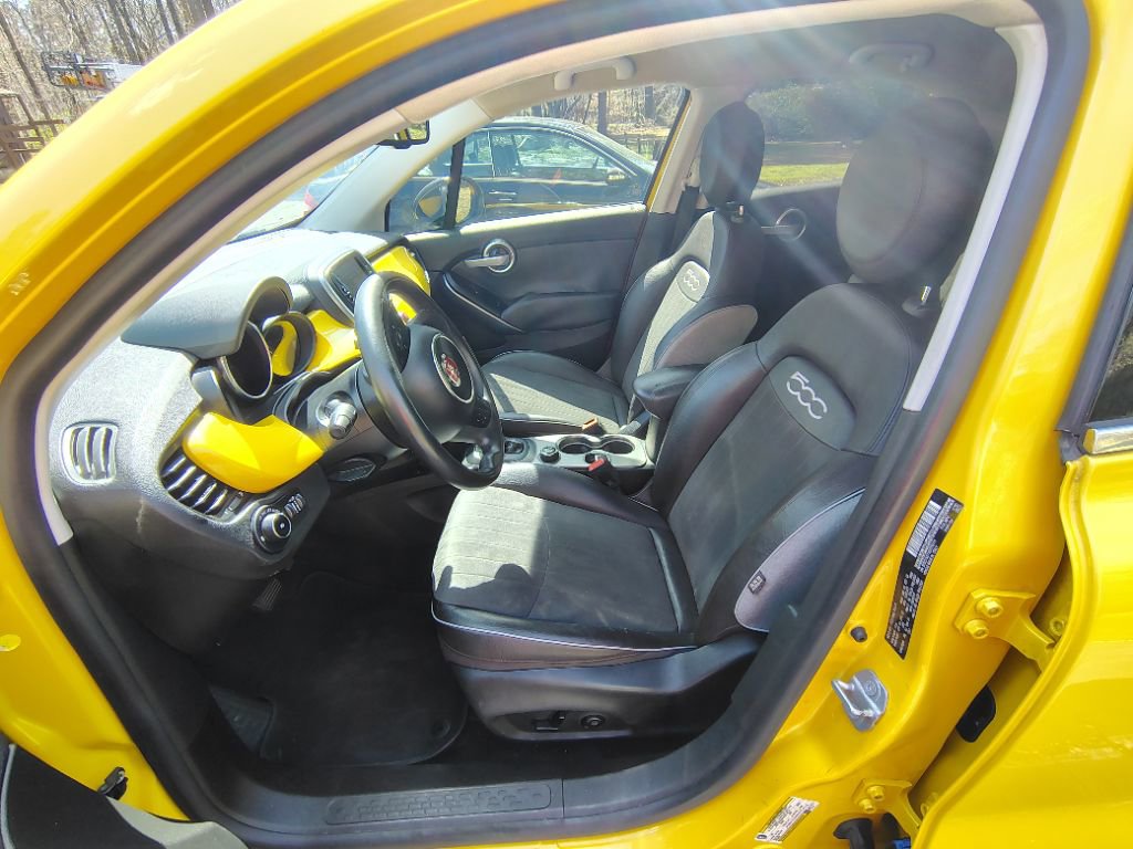 Used 2016 FIAT 500X Lounge image 18