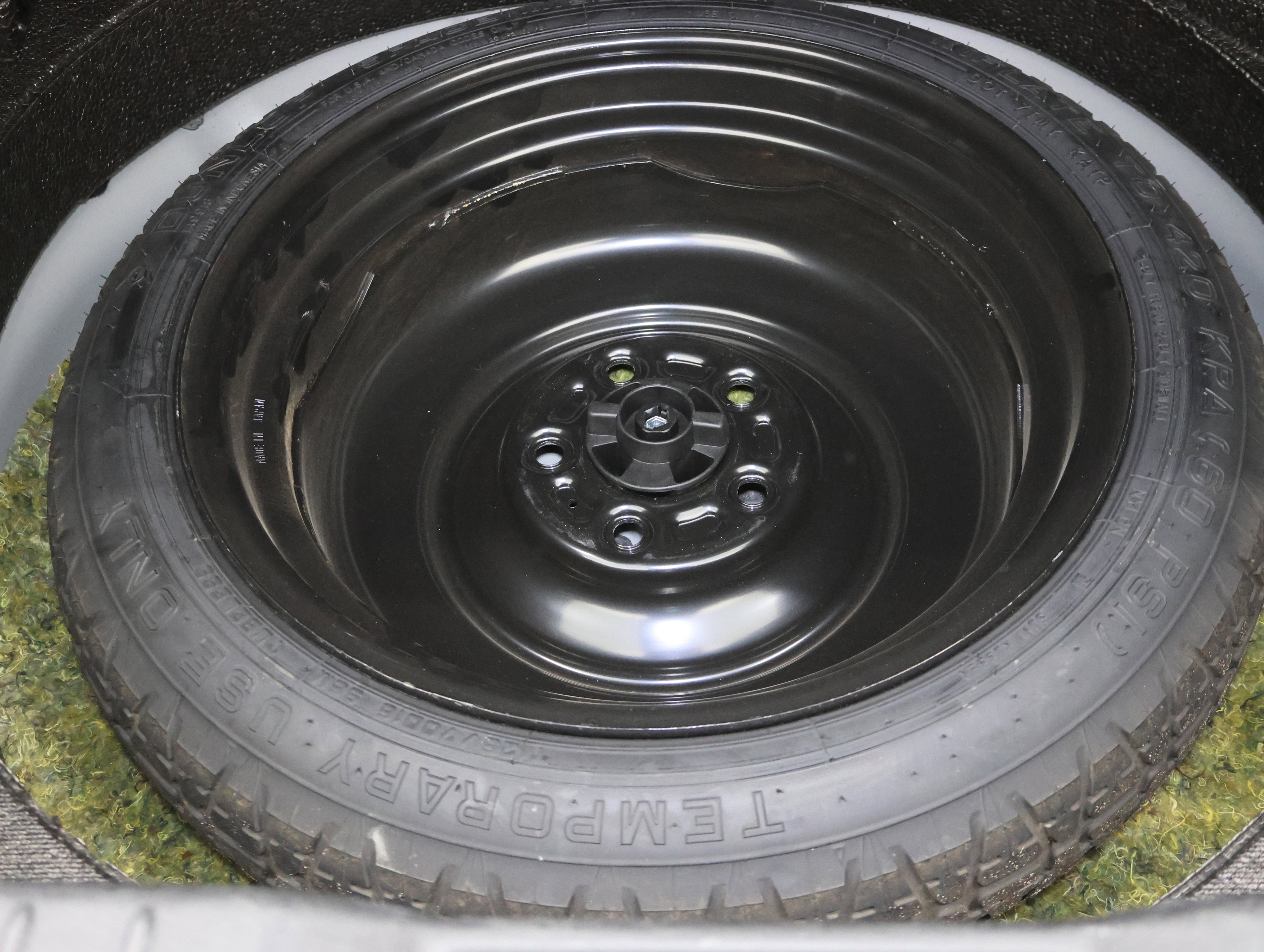 Used 2024 MAZDA MAZDA3 s image 25