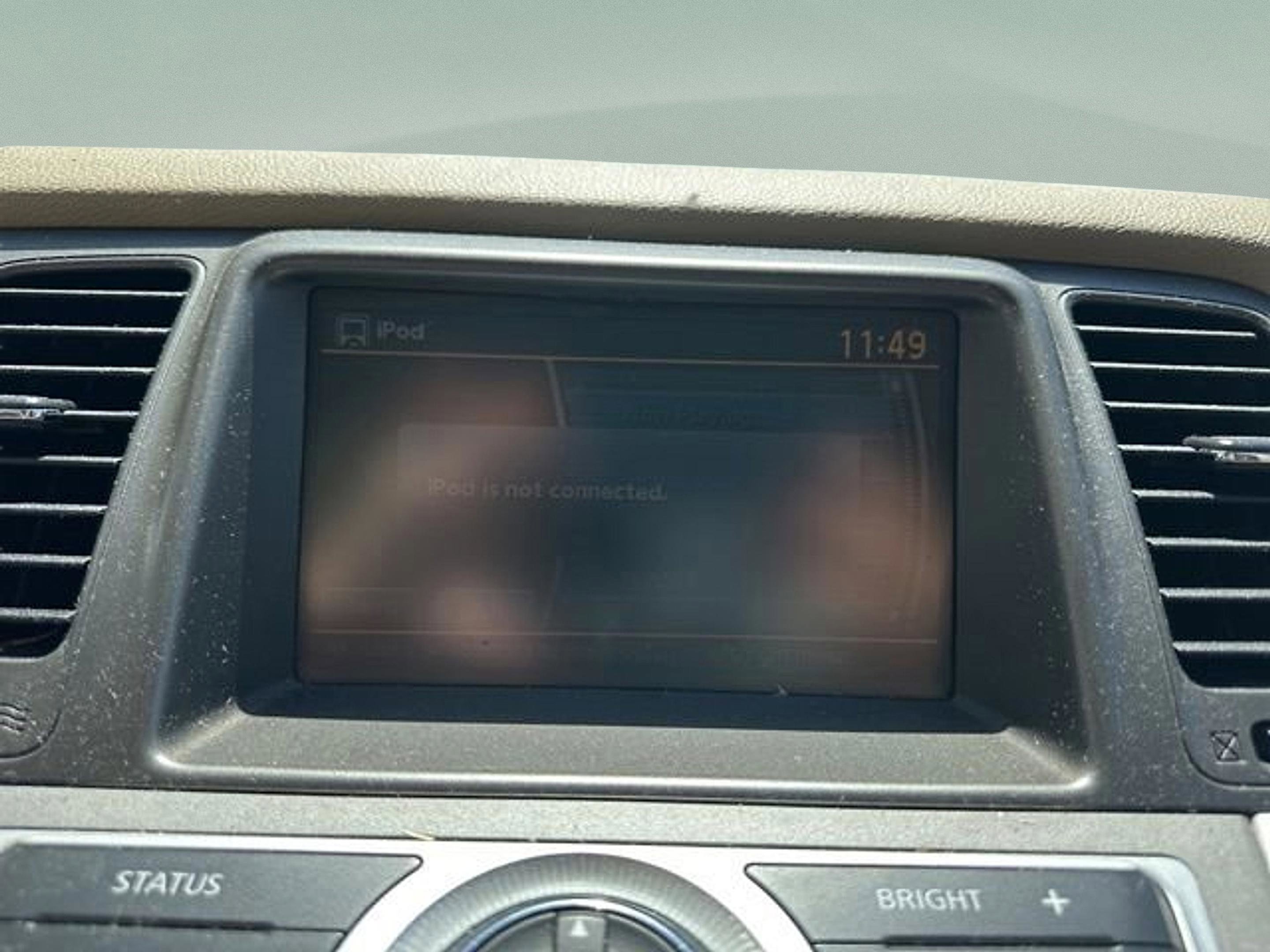 Used 2014 Nissan Murano LE AWD/4WD image 23