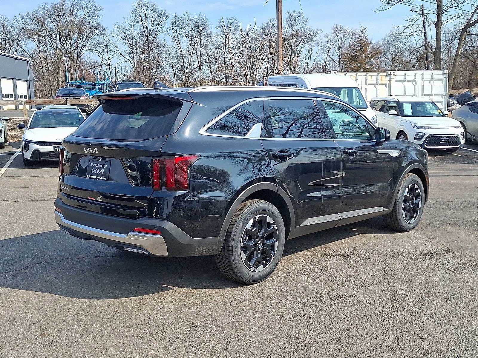 New 2026 Kia Sorento S image 4