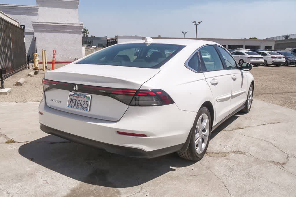 Used 2023 Honda Accord LX image 9