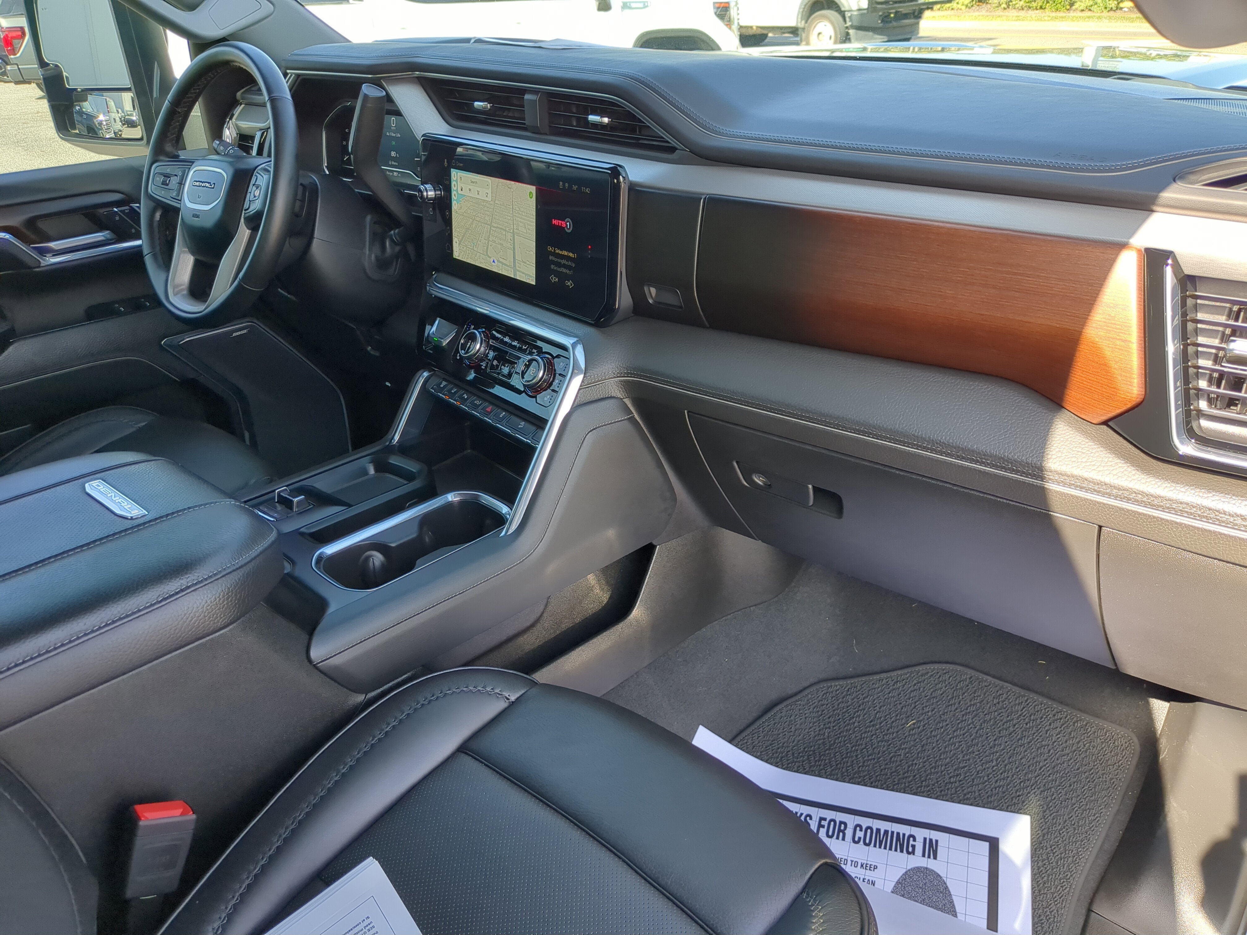 Certified 2024 GMC Sierra 2500 Denali w/ Denali Reserve Package image 11