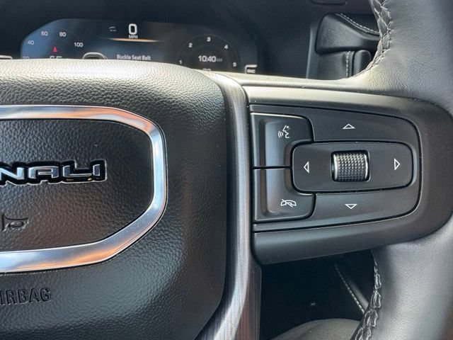Used 2024 GMC Yukon Denali Ultimate AWD/4WD image 27