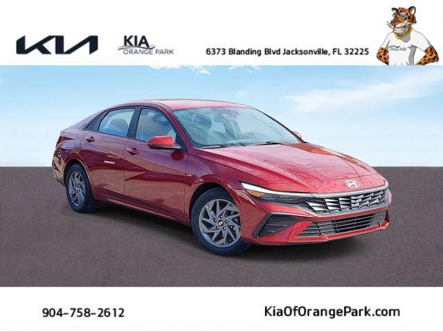 Used 2024 Hyundai Elantra SEL