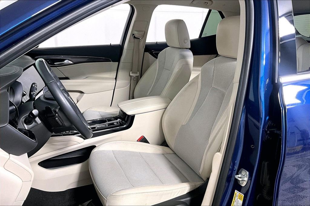 Used 2023 Buick Envision Preferred image 25