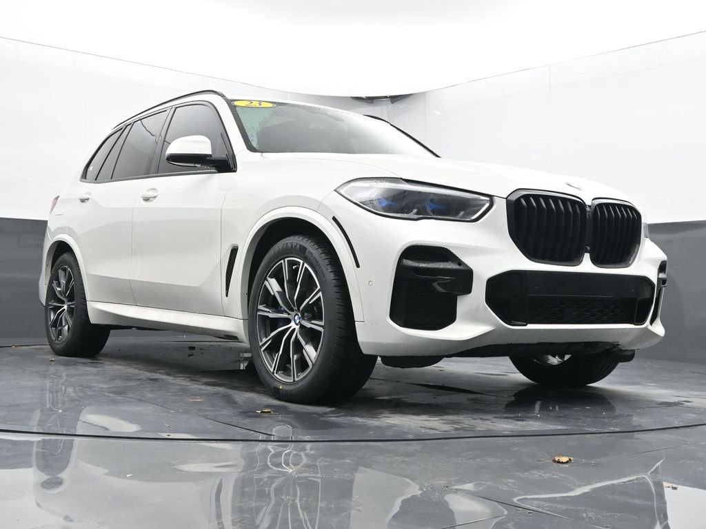 Used 2023 BMW X5 xDrive40i w/ Executive Package image 47