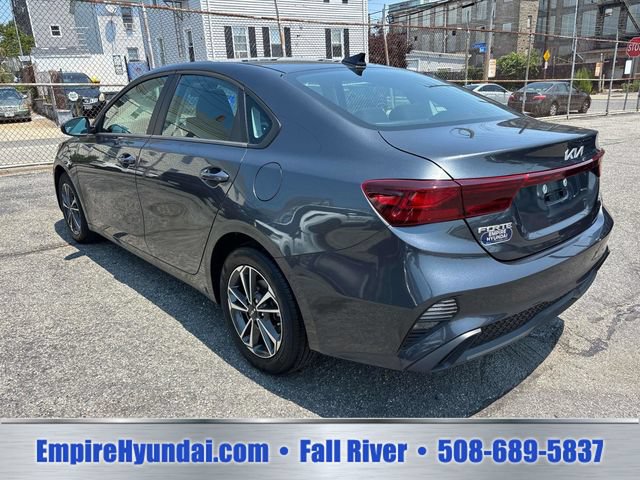 Used 2024 Kia Forte LXS FWD image 3
