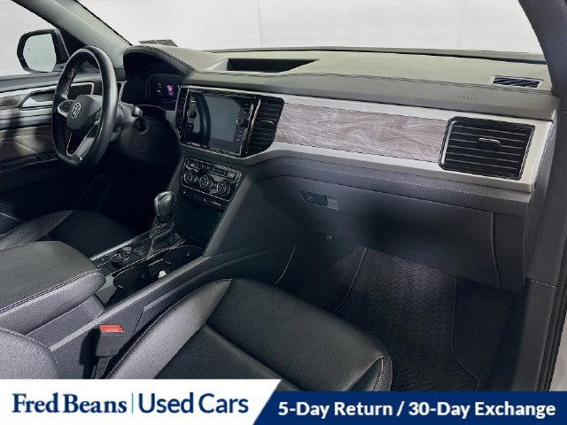 Used 2023 Volkswagen Atlas Cross Sport SE w/ Black Wheel Package AWD/4WD image 35