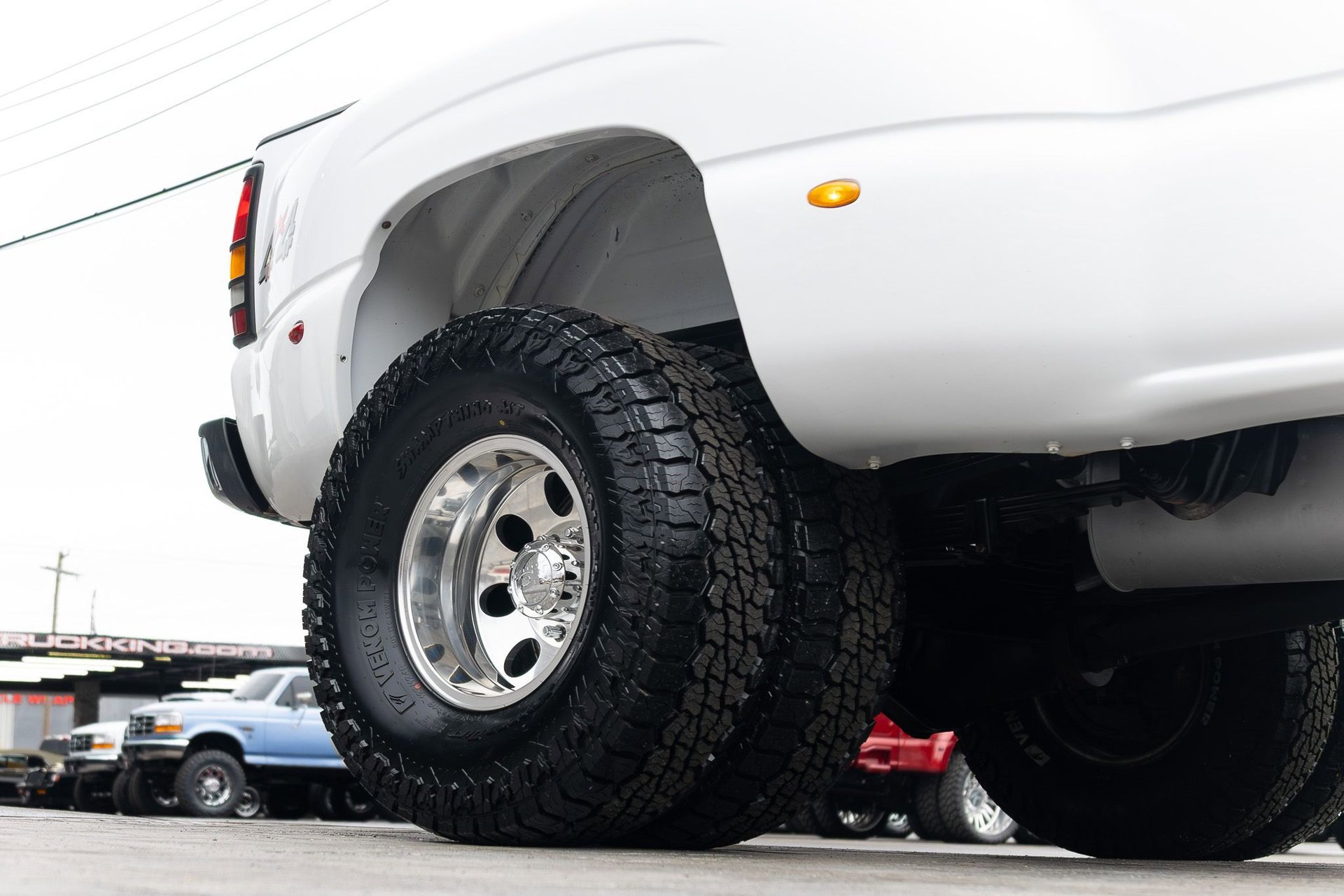 Used 2005 Chevrolet Silverado 3500 LT w/ Heavy-Duty Power Package image 18