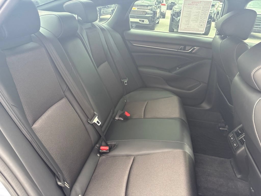 Used 2022 Honda Accord Sport image 29