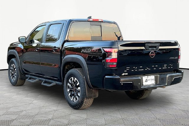 Used 2024 Nissan Frontier PRO-4X w/ Technology Package AWD/4WD image 4