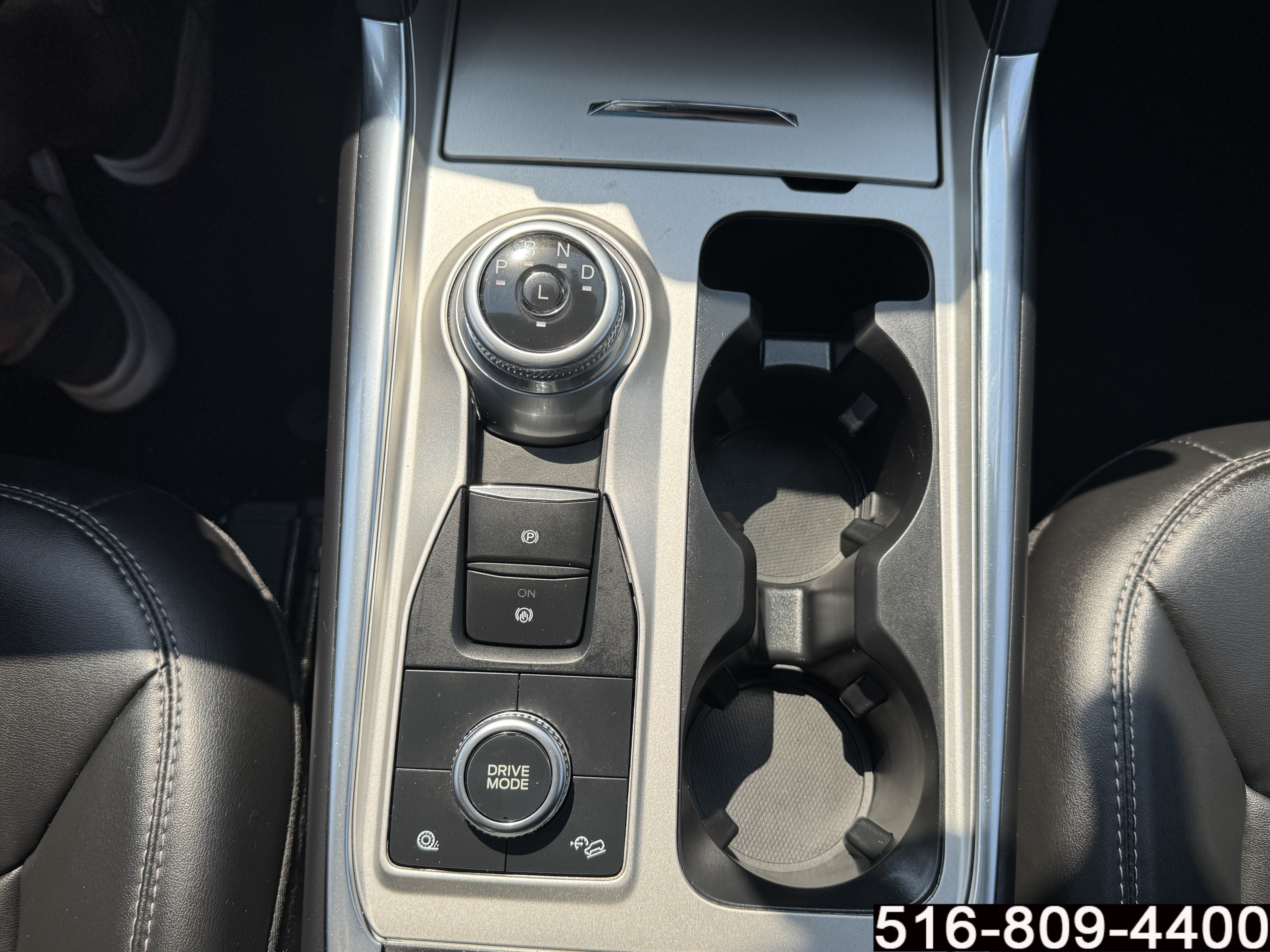 Used 2023 Ford Explorer XLT w/ Equipment Group 202A AWD/4WD image 22
