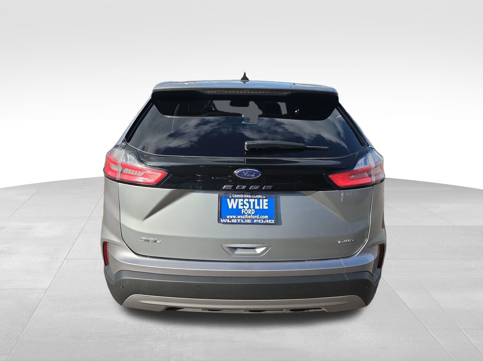 Used 2023 Ford Edge SEL AWD/4WD image 5
