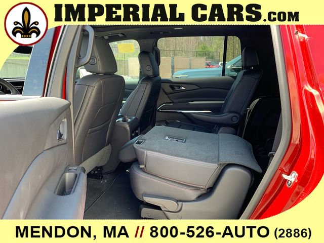 New 2026 Chevrolet Traverse Z71 w/ Enhanced Driving Package AWD/4WD image 12
