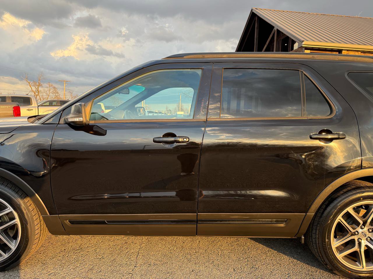 Used 2016 Ford Explorer Sport image 40