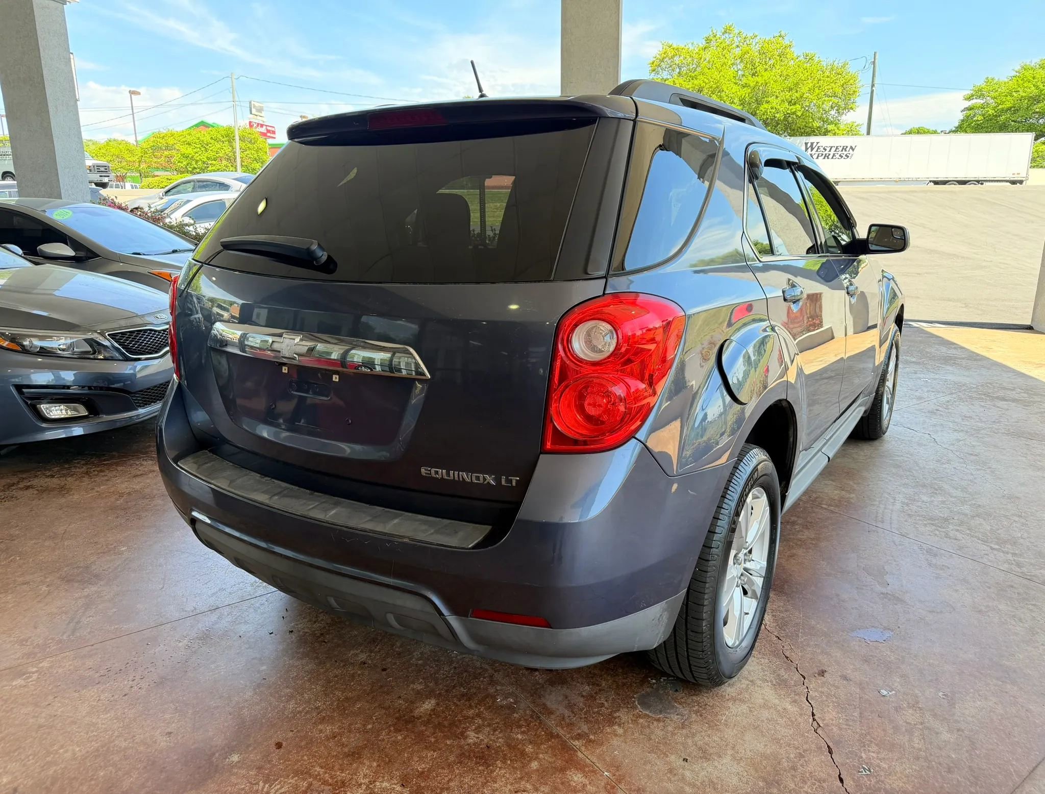 Used 2013 Chevrolet Equinox LT FWD image 6