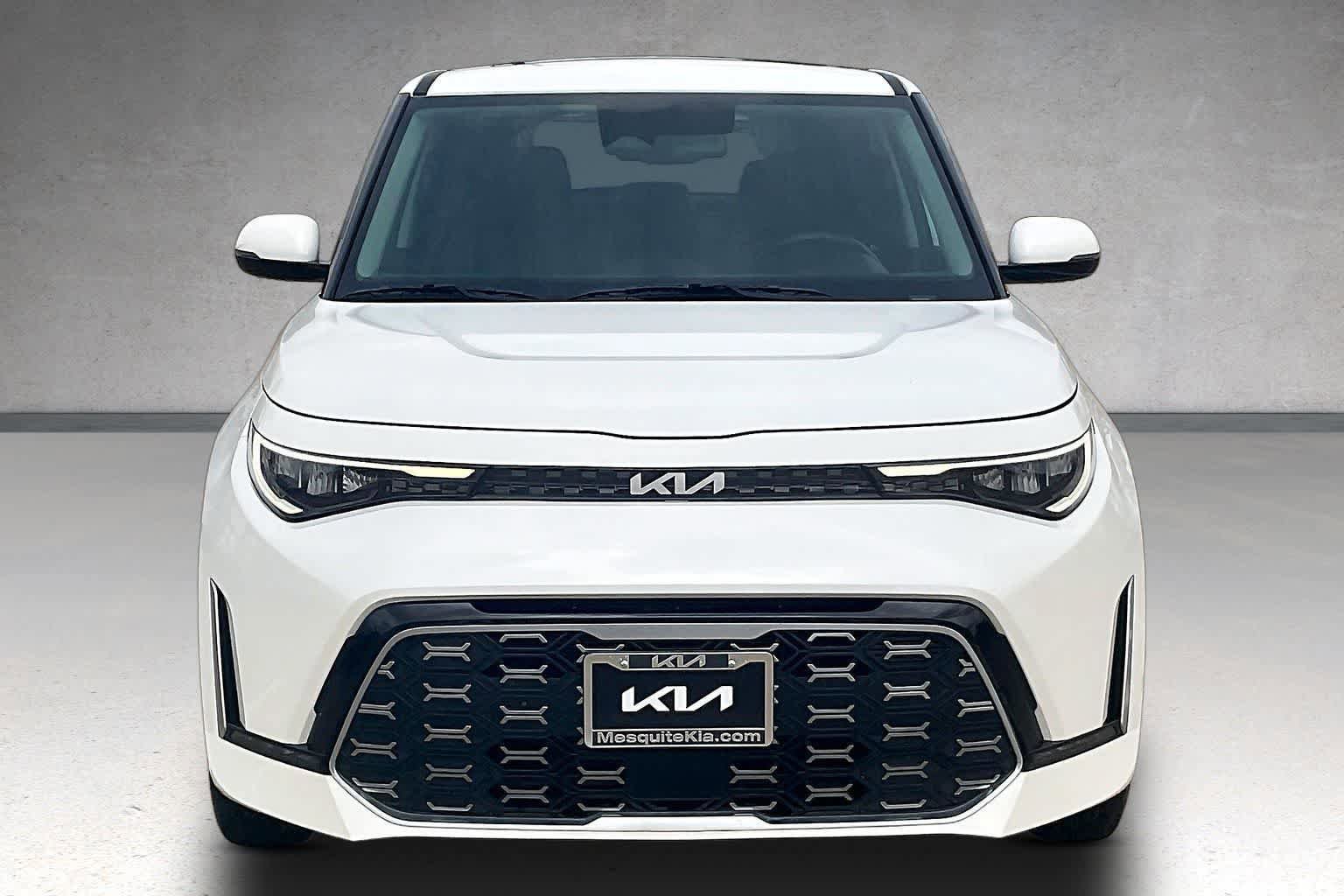 Used 2024 Kia Soul GT-Line w/ GT-Line Technology Package FWD image 6