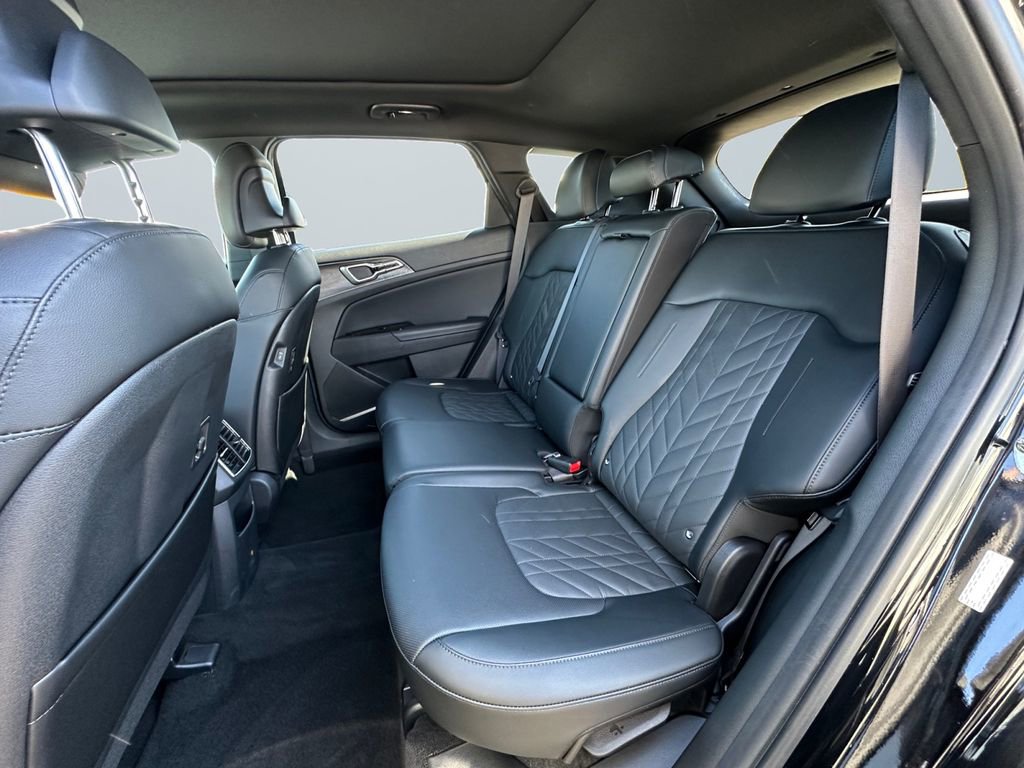 Used 2023 Kia Sportage X-Line w/ X-Line Premium Package image 13