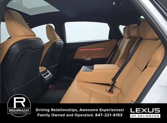 Used 2026 Lexus ES 500e AWD/4WD image 9