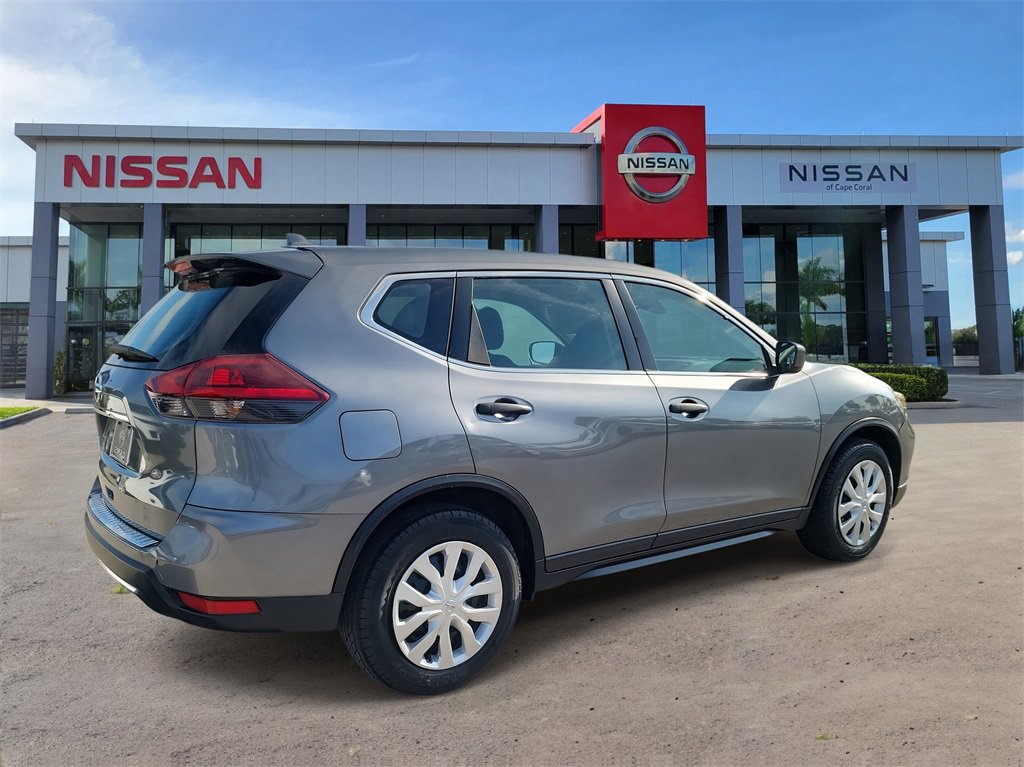 Used 2020 Nissan Rogue S image 4